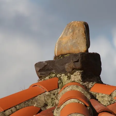 מלון Casona Cuervo 3*