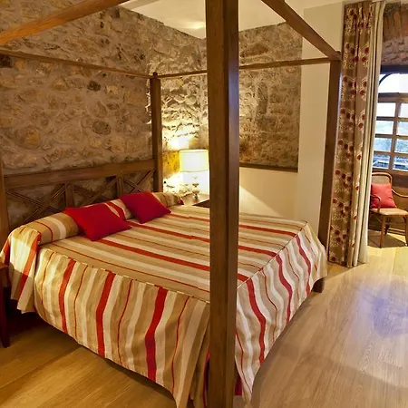 Casona Cuervo מלון 3*