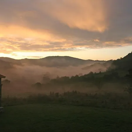 Casona Cuervo San Tirso de Candamo