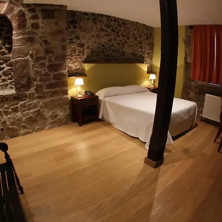 Casona Cuervo 3* San Tirso de Candamo