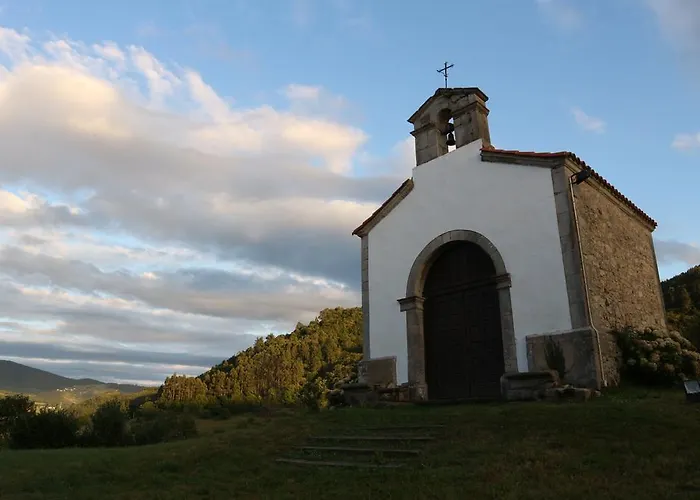 Hotel Casona Cuervo San Tirso de Candamo