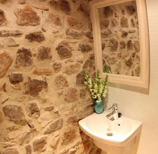 Casona Cuervo San Tirso de Candamo